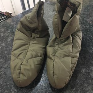 eddie bauer shoes goose